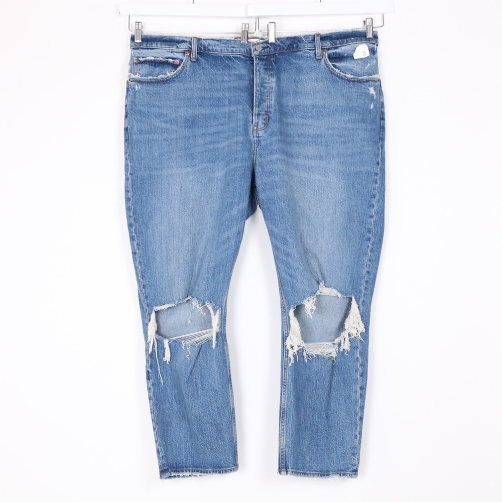Abercrombie & Fitch The Dad High Rise Jean Short